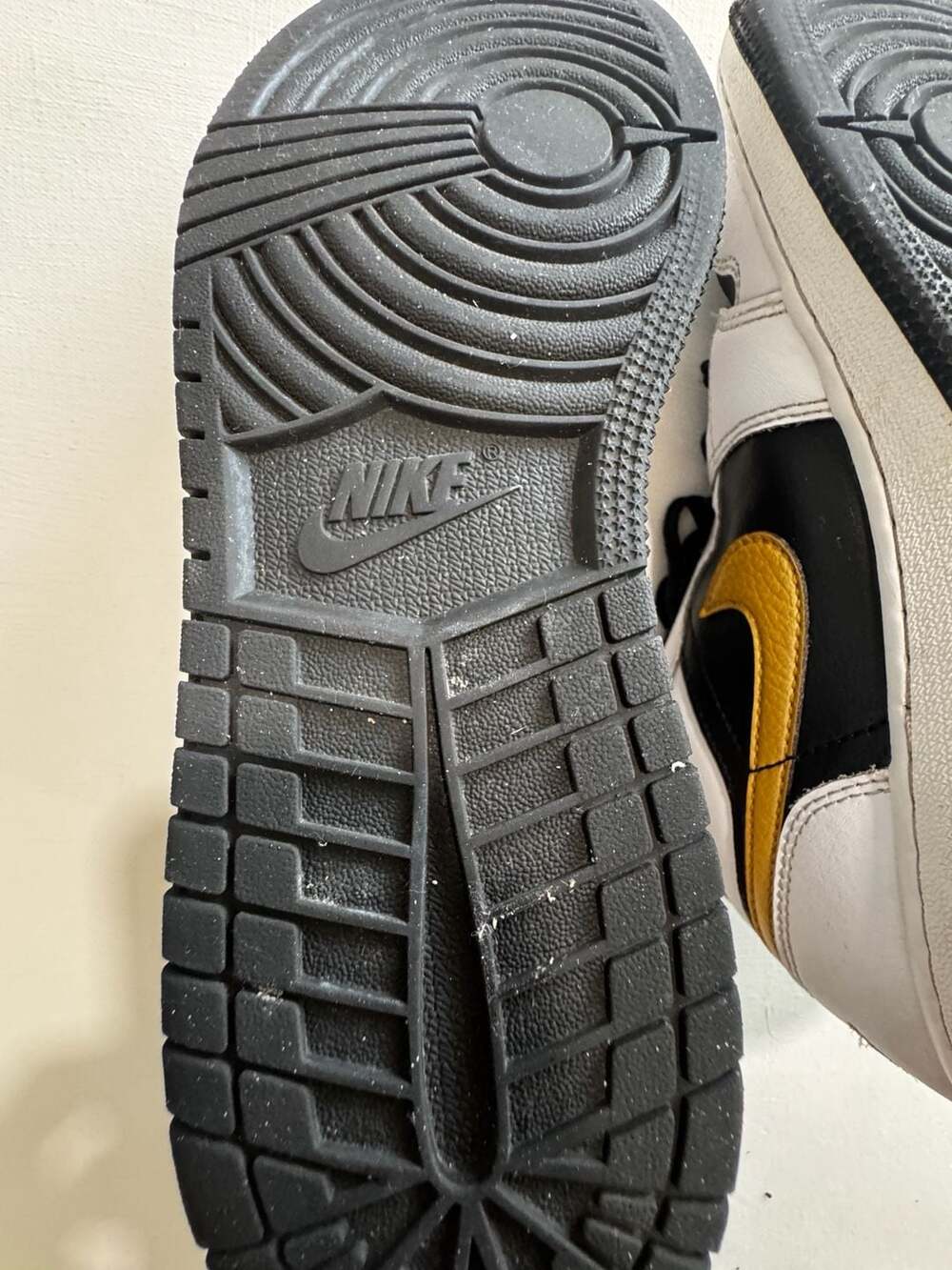 Air Jordan 1 Low 'White Metallic Gold-Black' Sneakers - Picture 10 of 13
